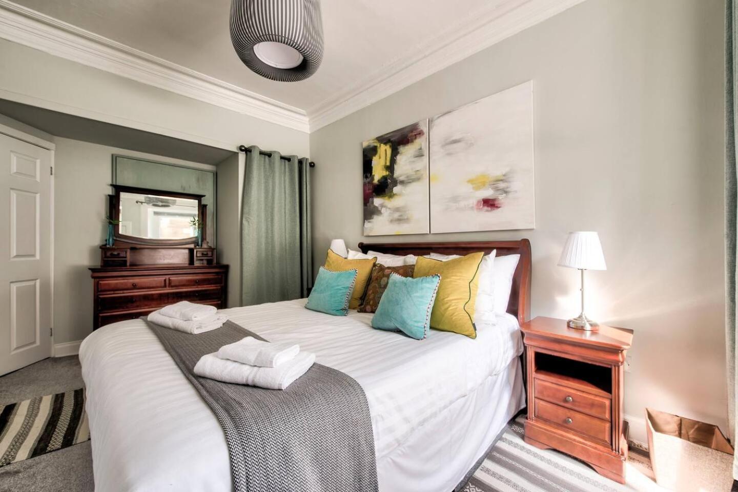 Guestready - Spacious And Beautiful 2Br Flat In Morningside เอดินบะระ ภายนอก รูปภาพ
