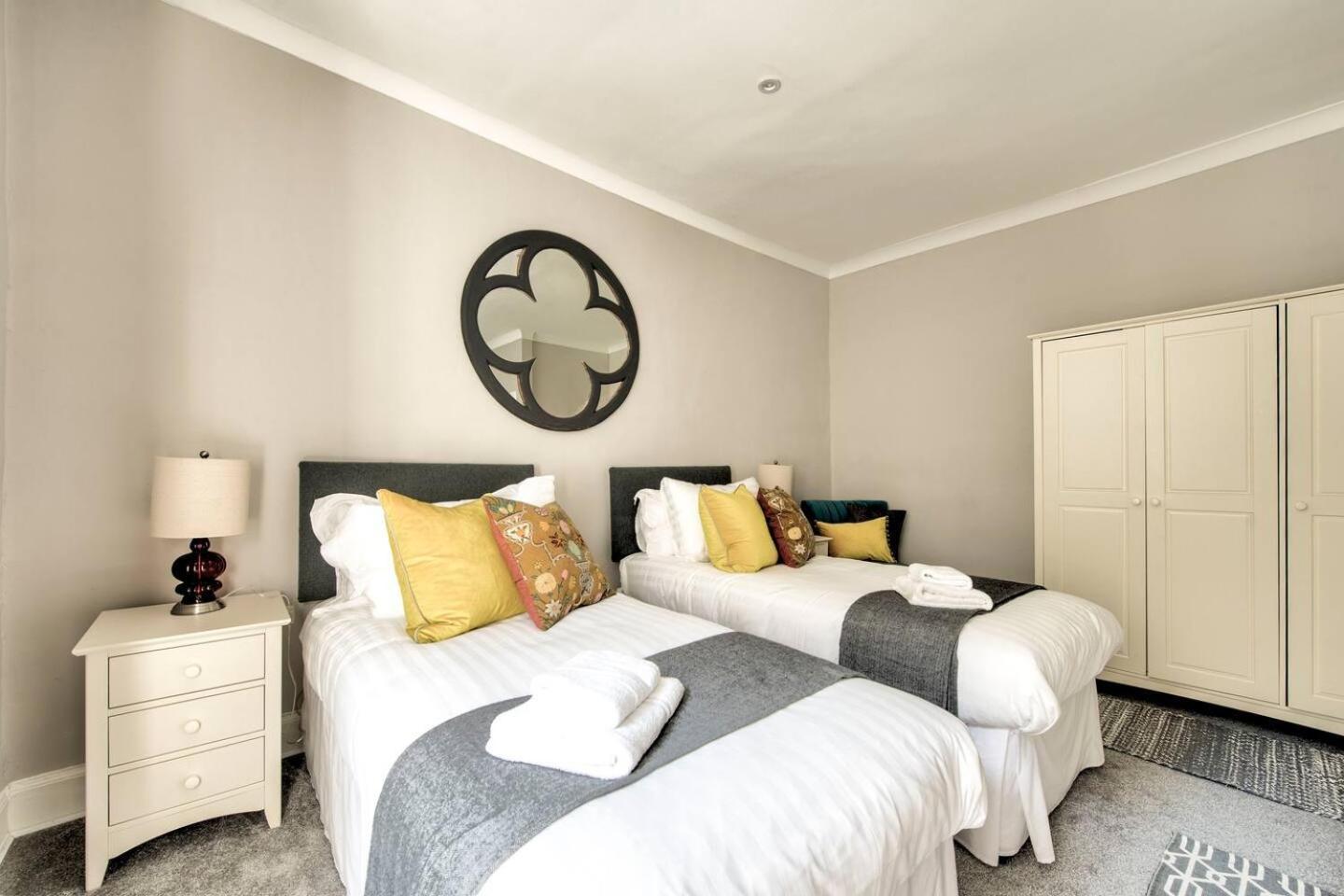 Guestready - Spacious And Beautiful 2Br Flat In Morningside เอดินบะระ ภายนอก รูปภาพ