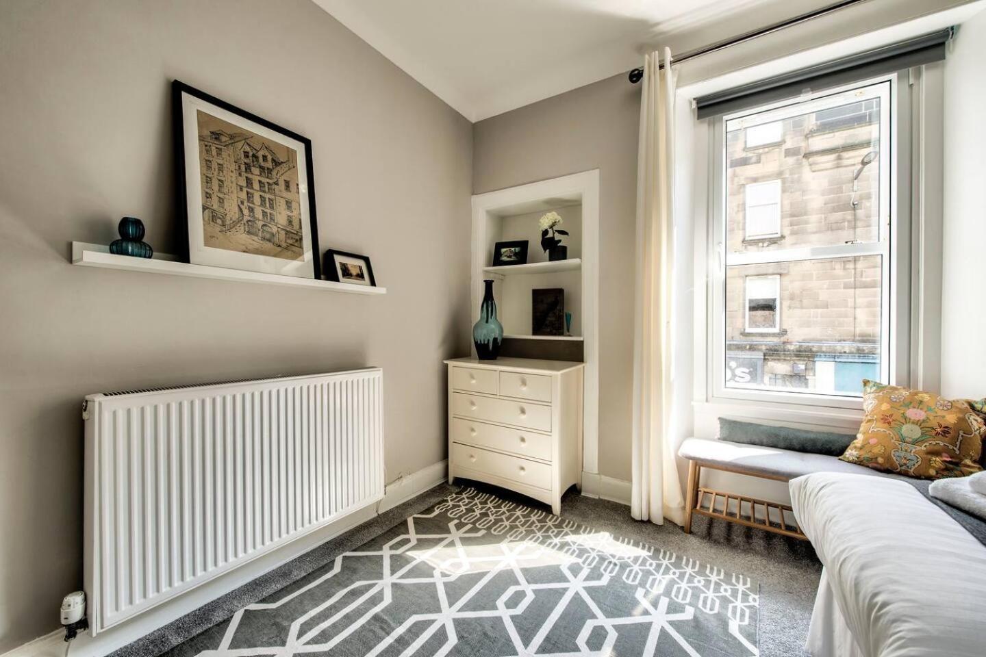 Guestready - Spacious And Beautiful 2Br Flat In Morningside เอดินบะระ ภายนอก รูปภาพ